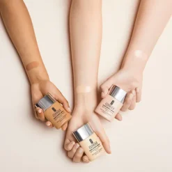 Clinique Even Better Glow Make Up
