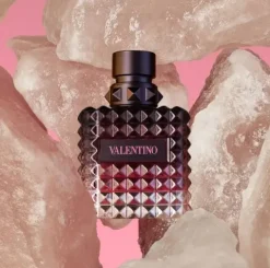 Valentino Donna Born In Roma